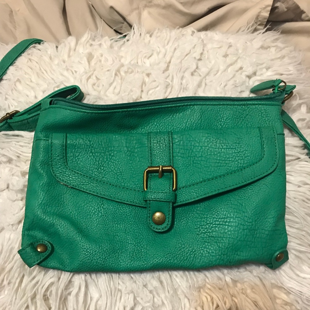 Zippered vintage crossbody bag